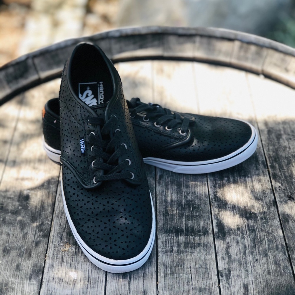 Vans UltraCush Leather Lace Up Shoes